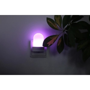 Müller-Licht LED-Nachtlicht Bunda, weiß, mit Sensor in Steckdose. Nachtlampe für Schlaf- oder Wohnzimmer.