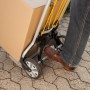 Wolfcraft Sackkarre TS 850 mit Karton und Fuß auf Ankipphilfe. Klappbare Transportkarre mit 100 kg Traglast.