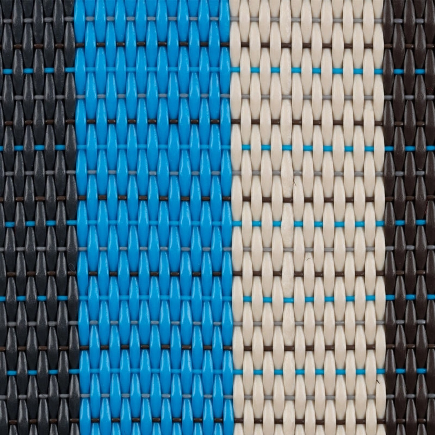 Detailansicht: KARAT Outdoor Teppich Ravenna, blau, beige, anthrazit. Wetterfester Balkonteppich.