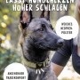 Hund mit verstellbarem, olivgrünem Rudelkönig Hundehalsband Bella aus Nylon und Neopren.