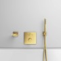 Ideal Standard Brausehalter Idealrain Atelier eckig in Brushed Gold mit Handbrause und Armatur.