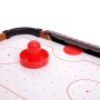 MCW Mini Air Hockey Tisch aus Holz mit rotem Schläger und Puck, integriertem Punktezähler. Für rasante Spiele.