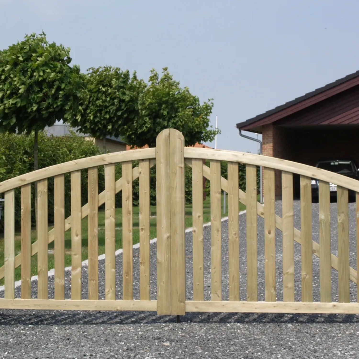 Doppeltor Ligno aus Nadelholz, druckimprägniert, 300 cm breit, für Einfahrten und Gärten.