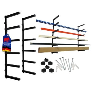 Zwei schwarze PROREGAL Kragarmregale zur Wandmontage, je 6 Ebenen für Holzlagerung, 50 kg/Ebene. Mit Zubehör.