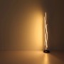 Moderne LED-Stehleuchte Geronimo in Schwarz mit geschwungenem Design für Wohnräume.