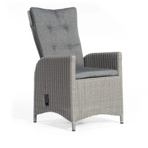 Verstellbarer Natur24 Sessel Alu Rustic-Vintage mit grauen Kissen für den Garten.