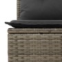 Detailaufnahme: Graue vidaXL Garten-Sofagarnitur aus Rattan mit dunklen Kissen.