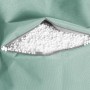 Detailaufnahme: Sitzsack Brava in Eukalyptus mit EPS-Perlen Füllung sichtbar.