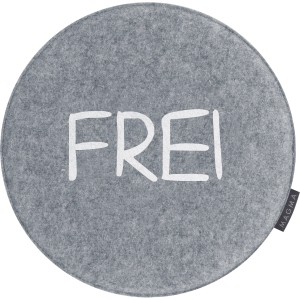 Graues, rundes Wendesitzkissen Avaro, Ø 35 cm, mit Aufdruck "FREI".