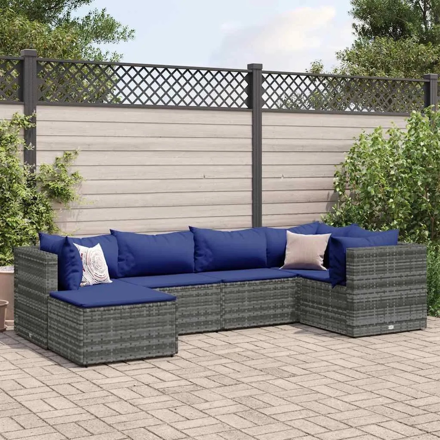 Graues 6-tlg. vidaXL Garten-Lounge-Set aus Polyrattan mit blauen Kissen.