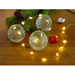 Konstsmide LED Lichterkette mit transparenten Sternen und warmweißen LEDs für den Innenbereich.