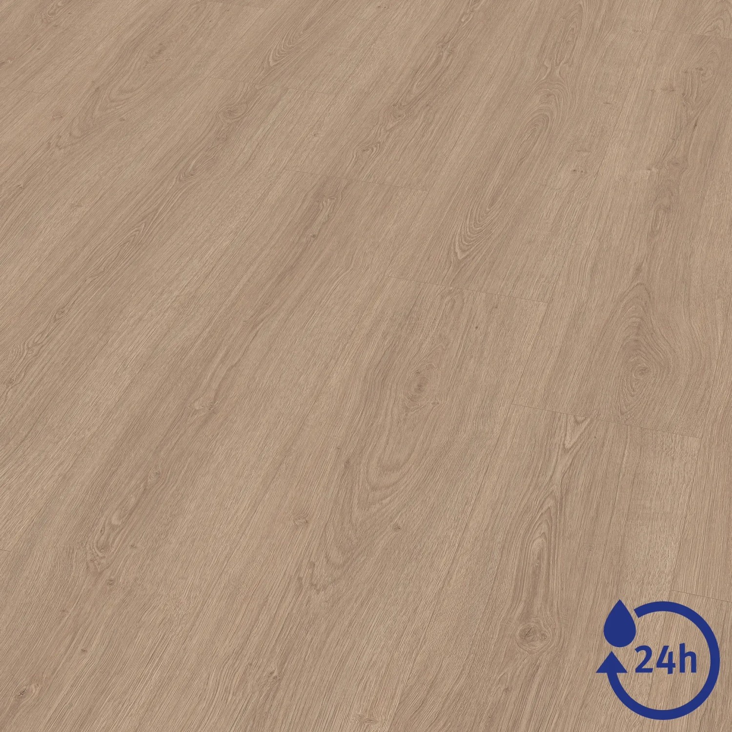 Egger NatureSense Aqua Laminat, 8 mm, wasserfest, braune Eichendekor für Feuchträume.