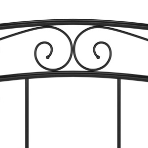 Detailansicht: Schwarzes Metallbett 160x200 cm mit geschwungenem Kopfteil.