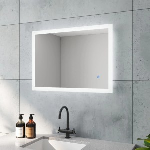 Rechteckiger Aquabatos Badspiegel 80x60 cm mit LED-Beleuchtung und Antibeschlag-Funktion.