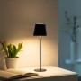 Schwarze LED-Akku-Tischleuchte Euria von Just Light, 37 cm hoch, warmweißes Licht, dimmbar.