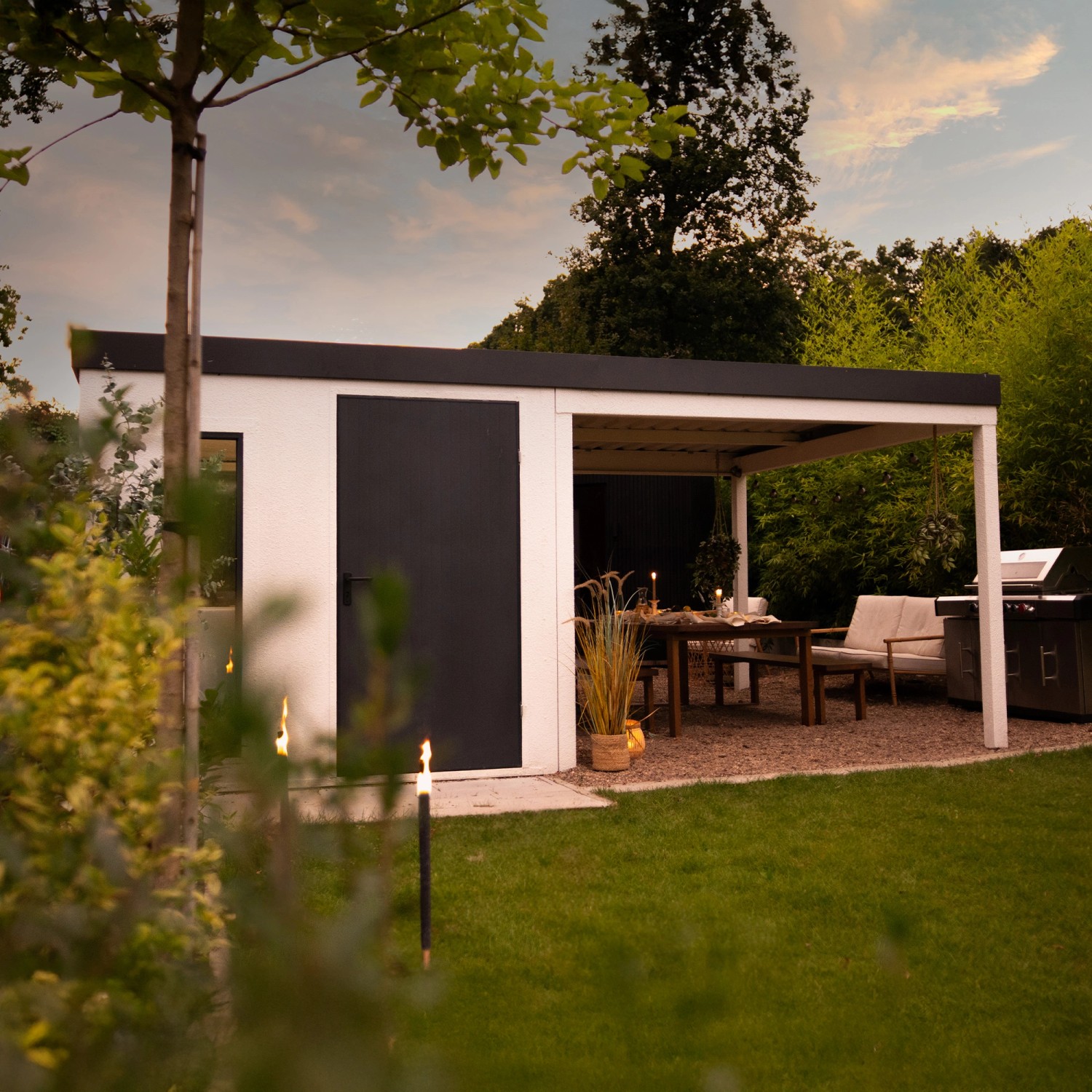 Amazing Spaces Gartenhaus Urban One Typ 6 Überdachung Links 290 cm x