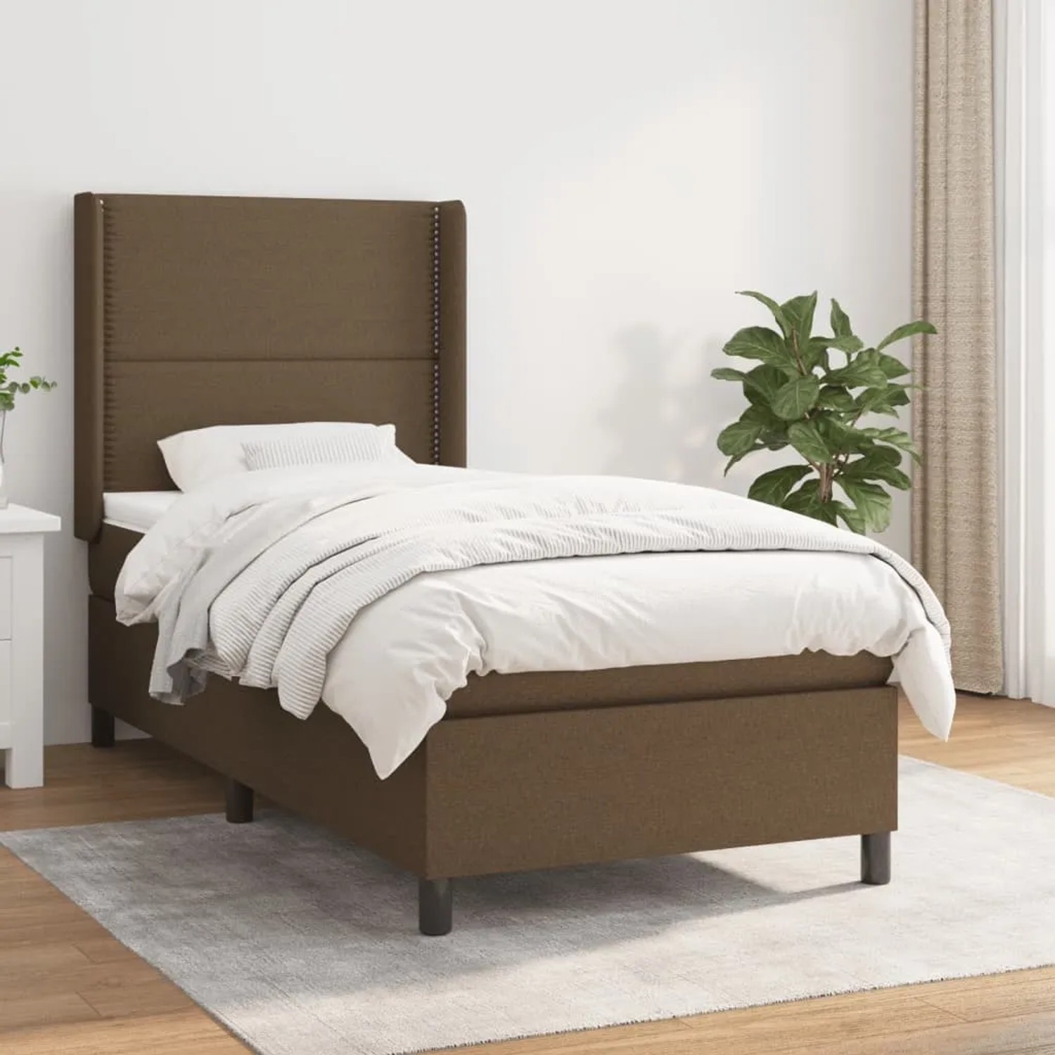 Boxspringbett dunkelbraun, 90x190 cm mit Stoffbezug, inklusive Matratze und Topper.