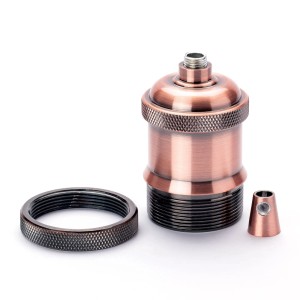 Vintage Lampenfassung E27 in Kupferoptik mit Schraubring für Lampenschirme.