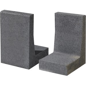 Graphitfarbene Kann Winkelsteine Vero, 30x25x40 cm, für Beet- und Gelände-Einfassungen.