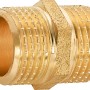 Gewinde-Nippel, 21 mm (R 1/2), aus Messing für Trinkwasser- und Heizungsrohrleitungen.