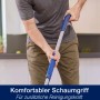 Bona Spray Mop für Parkettböden im Einsatz: Ergonomischer Griff für komfortable Reinigung.