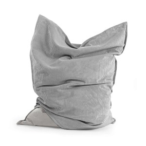 Grauer mokebo Sitzsack XXL mit Cordbezug für Indoor & Outdoor.