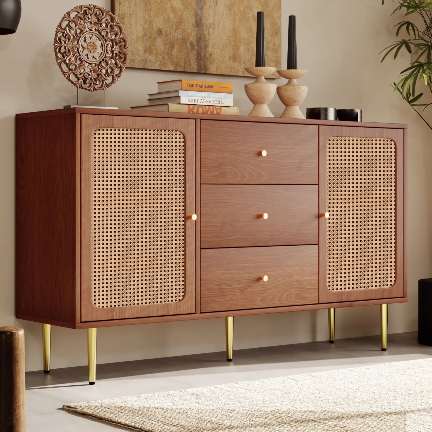 Merax Rattan Kommode in Nussbaumoptik mit 3 Schubladen, Drehtüren und goldenen Griffen. Stilvoller Wohnzimmerschrank.