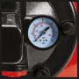 Detailaufnahme: Manometer des Einhell Hauswasserwerk GC-WW 1045 N zur Druckanzeige.