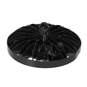 Schwarzer LUXULA LED UFO Hallenstrahler 150W, runde HighBay Hallenleuchte mit Aufhängeöse.