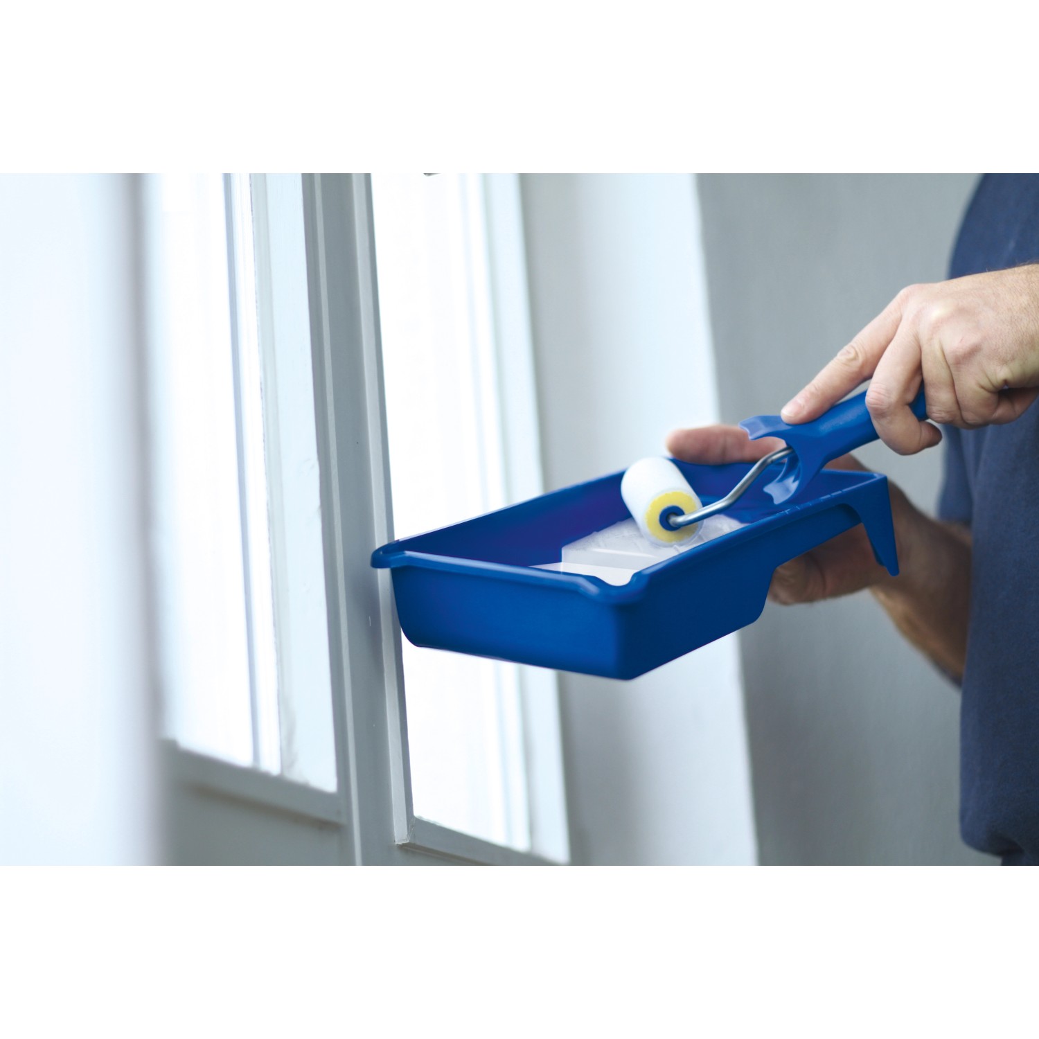 LUX Lackierset Universal, 8-teilig, mit Farbwanne und Walze. Ideal für Lackierarbeiten.