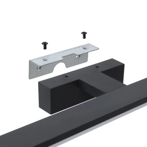 Detailaufnahme der schwarzen EGLO LED-Wandleuchte GALENZANA-E mit Montagezubehör.