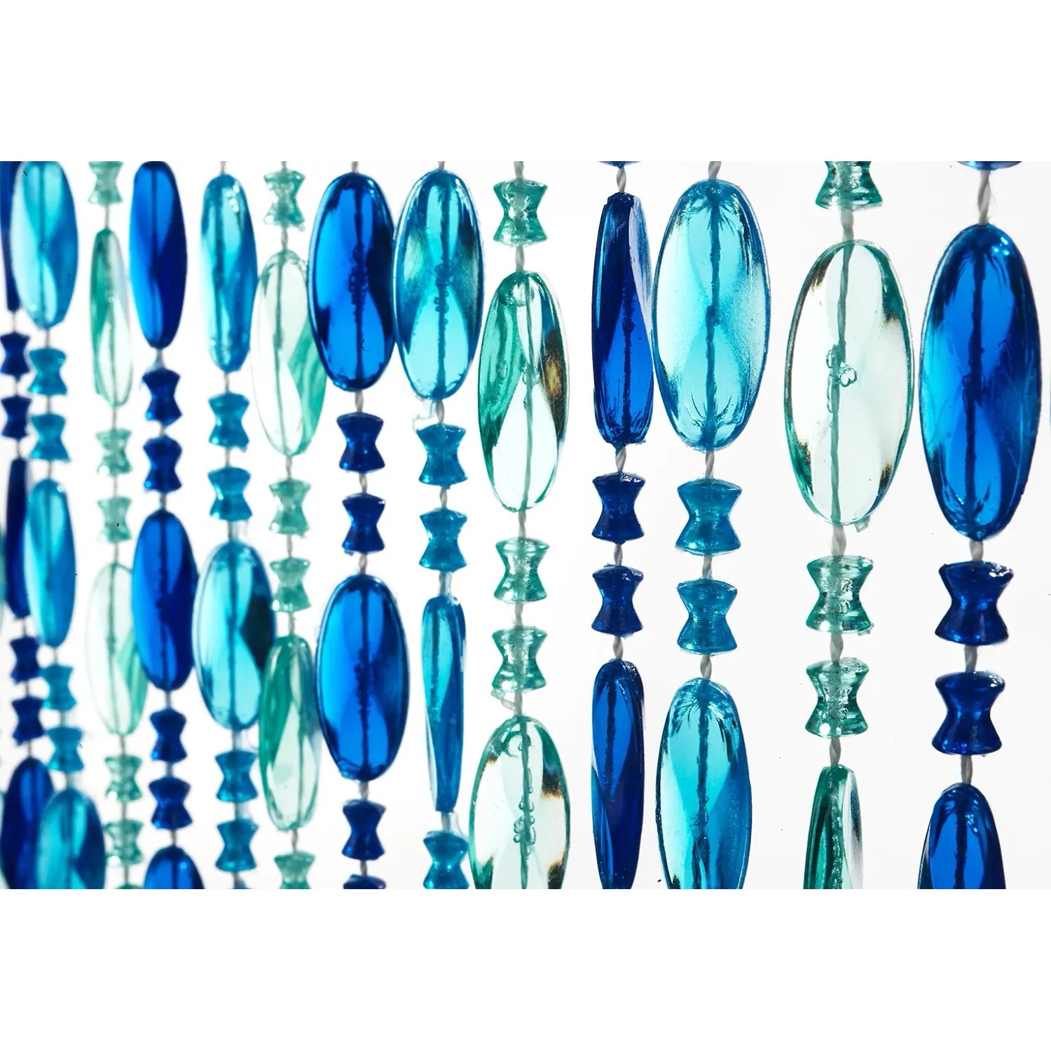 Blauer Kobolo Türvorhang OCEAN mit Kunststoff-Strängen (90x200 cm) als Dekoartikel.