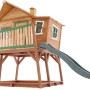 Axi Spielhaus Max mit Leiter, Rutsche und Sandkasten in Braun/Grün. Spielturm im Comic-Stil aus Holz.