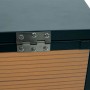 PROREGAL Mähroboter-Garage: Detailansicht des Metallscharniers am Deckel und WPC-Seitenwand in Eiche-Optik.
