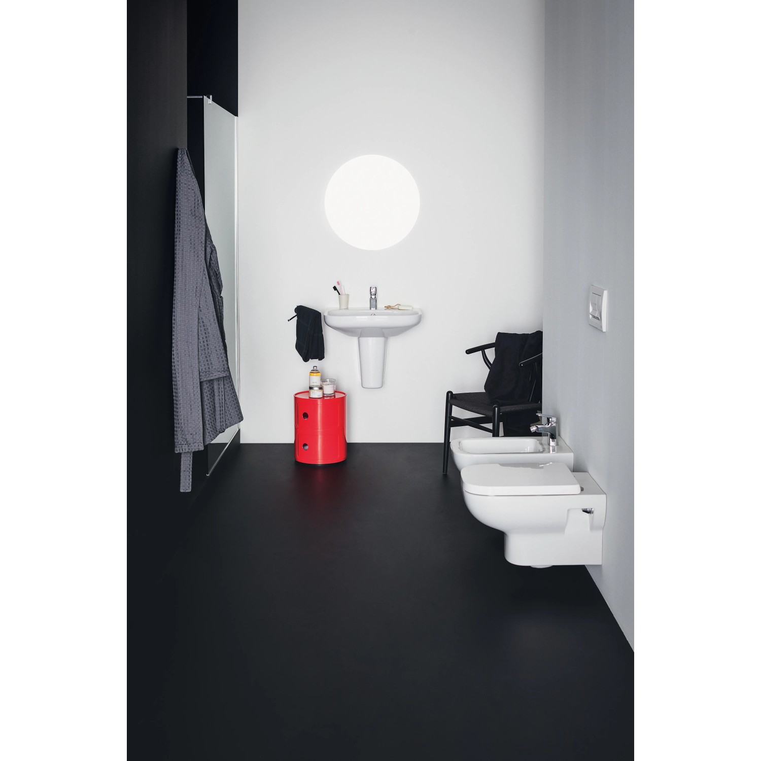 Ideal Standard i.life A Waschtisch, 60x48 cm, Weiß, mit Hahnloch und Überlauf im Badezimmer.