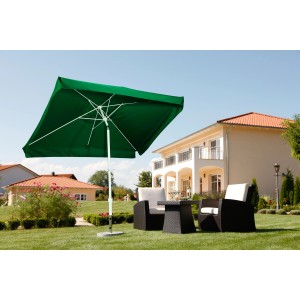 Grüner Schneider Balkonschirm Oslo 300x200 cm mit Knickfunktion im Garten.