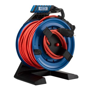 Blaue HEDI Kabeltrommel mit 40m rotem Kabel. Robuste Bauweise für Baustellen und den Außenbereich.