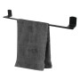 Spirella Handtuchstange Taku, 60cm, schwarz matt mit grauem Handtuch.