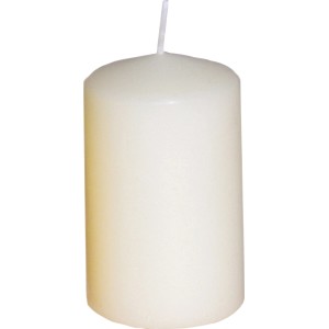 Stumpenkerze, 80 mm hoch, Ø 47 mm, Champagnerfarben. Dekorative Kerze für stimmungsvolles Licht.