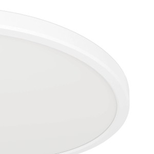 Weiße, runde Eglo LED-Deckenleuchte Expert Minerario, Ø 30 cm, für Feuchträume geeignet.