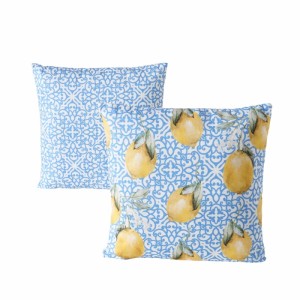 Boltze Dekokissen Capri mit Zitronenmuster und blauem Ornament, 45x45 cm.