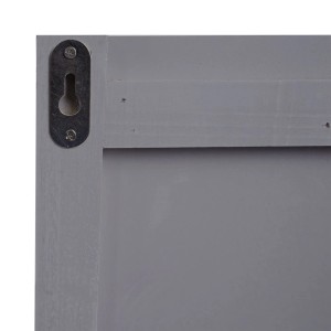 Rückansicht der graublauen MCW Wandgarderobe C89 im Shabby-Look mit Aufhängung.