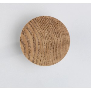 Runder Wandhaken Melle in Eiche-Optik aus Polyresin, geeignet für Bad, Küche oder Garderobe.