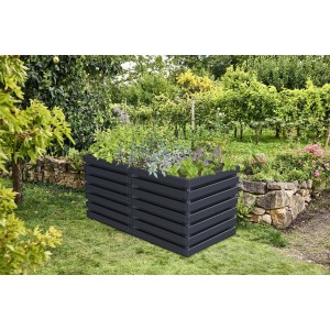 Garantia Hochbeet Skyline, 161x80x75 cm, Graphitgrau, bepflanzt im Garten.