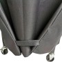 Graue Abdeckhaube für El Fuego Gasgrill Deluxe und Long Beach, Detailansicht Material und Befestigung.