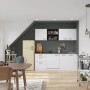 Moderne, weiße OPTIFIT Oslo214 Küchenzeile (210 cm) ohne E-Geräte in heller Raumgestaltung.