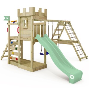 Wickey Spielturm GateFlyer mit Rutsche in Pastellgrün, Schaukel und Kletterwand.