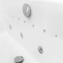 Detailaufnahme der Basera® Nendo Eck-Whirlpool Badewanne mit Düsen in Weiß.