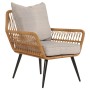 Proregal Poly-Rattan Stuhl in Hellgrau und Naturfarben, mit dicht geflochtenem Rattan und weichen Polstern. Gartenmöbel-Set.