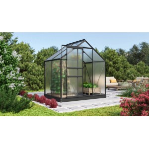 Schwarzes Vitavia Gewächshaus Comet 2500 im Garten, 195x131cm. Polycarbonat HKP 4mm, Schiebetür.
